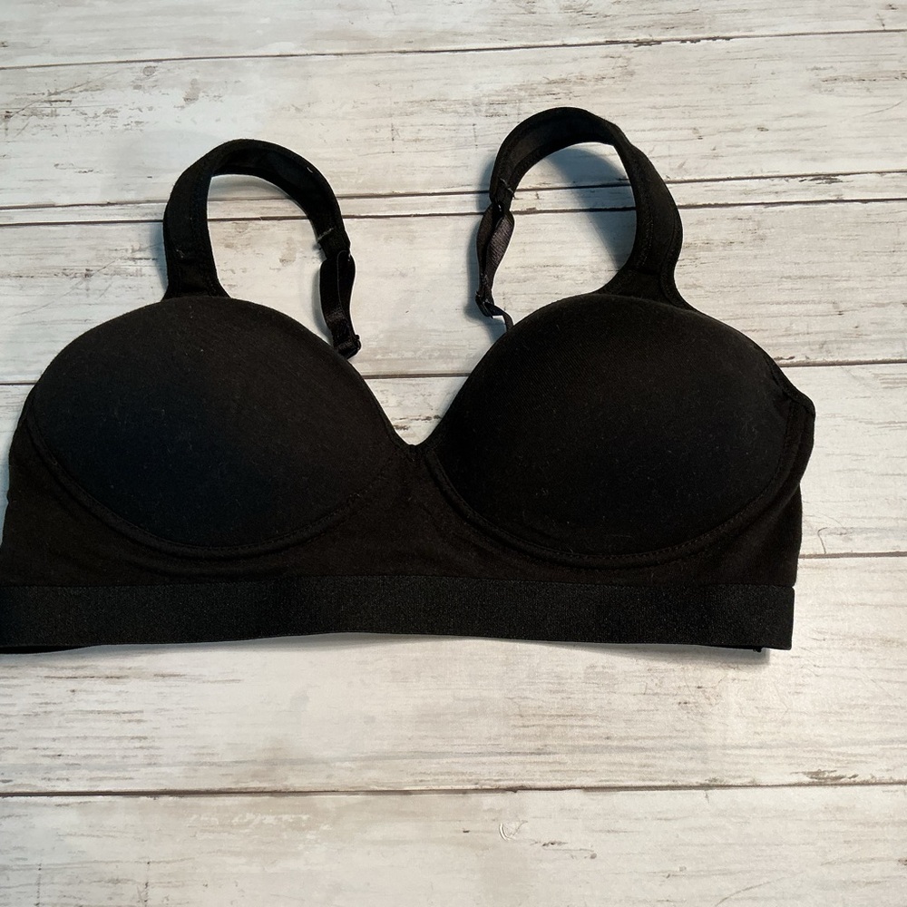 Zone Pro Black Sports Bra